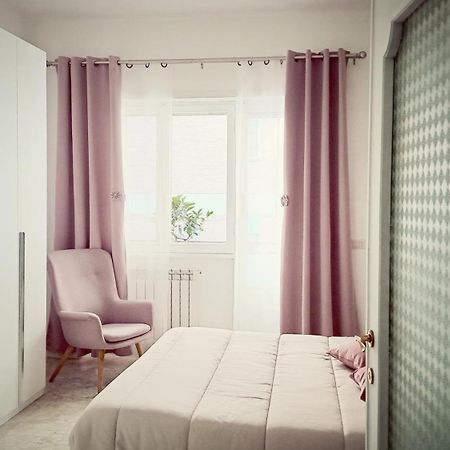 Roma Bema Apartment - Charme E Relax A Due Passi Dal Vaticano Exterior photo