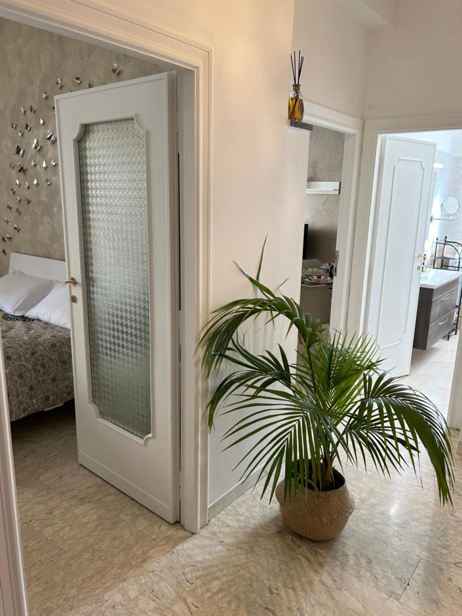 Roma Bema Apartment - Charme E Relax A Due Passi Dal Vaticano Exterior photo